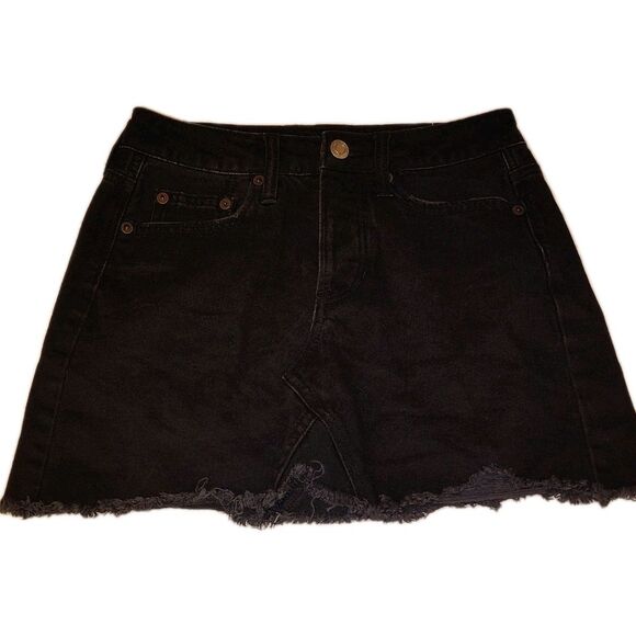 American Eagle Outfitters Dresses & Skirts - American Eagle Black Denim Mini Skirt Raw Fray Hem 5-Pocket Size 00 Very Good...